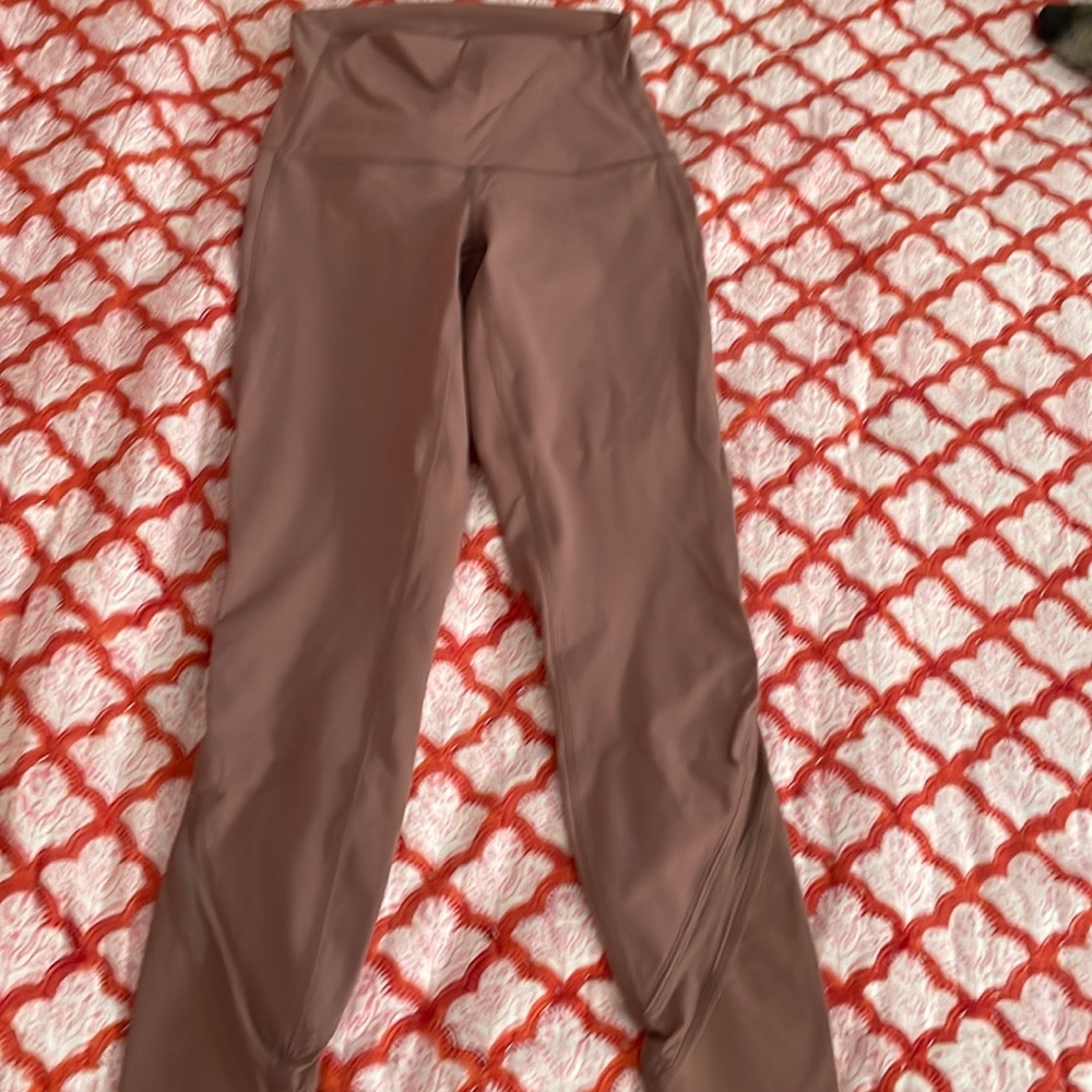 brand new Lululemon leggings size 2